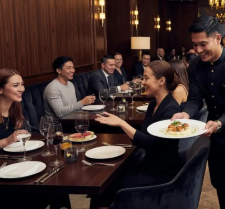 Collage of refined dining and evening scenes at Au Ssiezen.